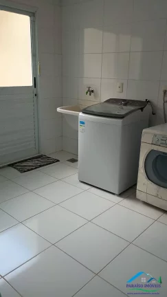 Imagem Elegante Casa em Condomínio em Santo Antônio Pinhal!
