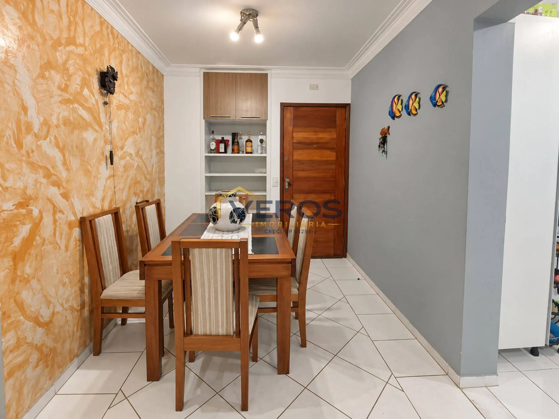 Imagem Apartamento com 2 quartos, sendo 1 suíte a venda na Martim de Sá em Caraguá