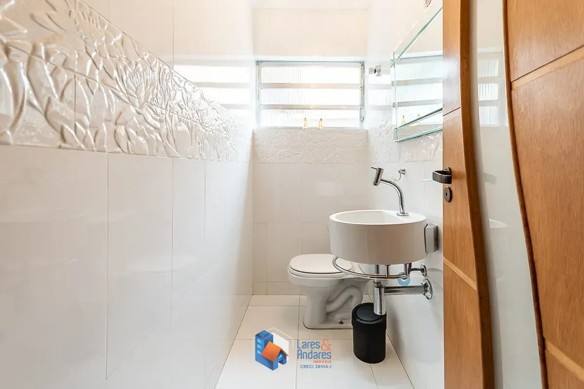 Imagem Casa para venda em Bosque da Saúde com 4 quartos, sendo 2 suítes, 267m²