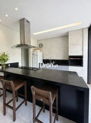 Imagem Sobrado à venda, 262 m² por R$ 2.400.000,00 - Parqville Pinheiros - Aparecida de Goiânia/GO