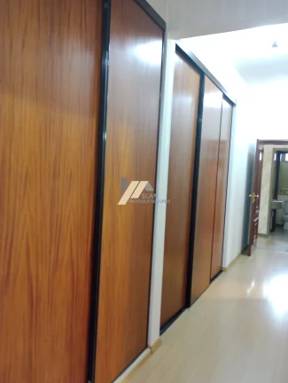 Imagem Apartamento à venda no Cambuí, Campinas-SP: 4 quartos, 2 suítes, 5 banheiros, 3 vagas, 274m² de área.