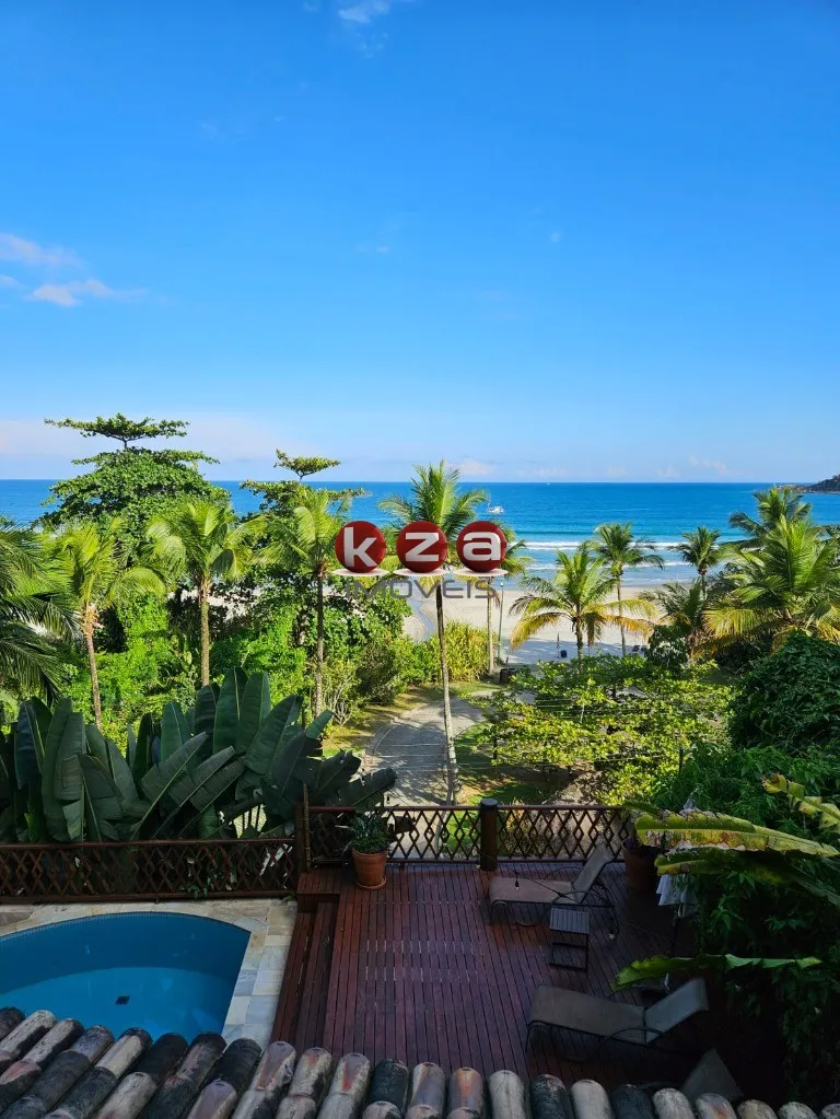Imagem Casa de luxo em condomínio à venda em Guarujá-SP, Praia de Taguaiba: 6 quartos, 6 suítes, 3 salas, 8 banheiros, 4 vagas, 300m².