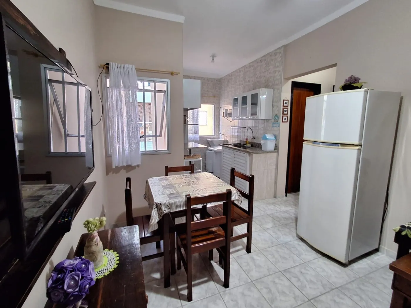 Imagem Apartamento para Venda em Ubatuba, Itaguá, 2 dormitórios, 1 banheiro, 1 vaga