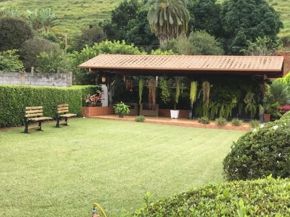 Imagem Fazenda para Venda por R$5.000.000,00 com 7 dormitórios na casa sede e 2 cozinhas - Centro, Sao miguel do anta / MG - Cód. BDI25757