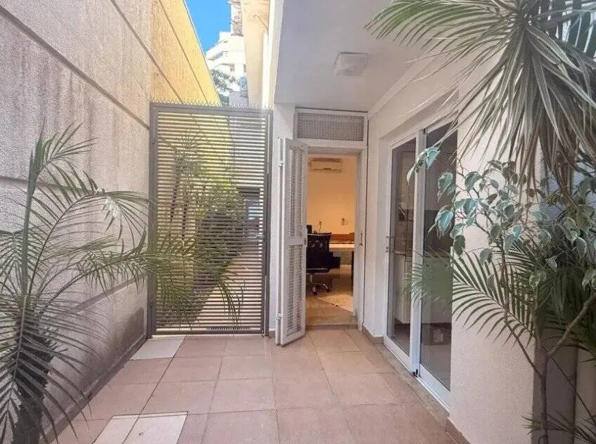 Imagem Sobrado Sumaré - 172M², 2 Dorms, 1 Suíte, 1 Vaga.