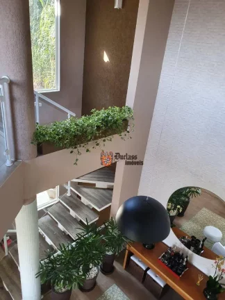 Imagem Sobrado com 2 dormitórios à venda, 340 m² por R$ 1.200.000,00 - Estancia da Serra - Mairiporã/SP