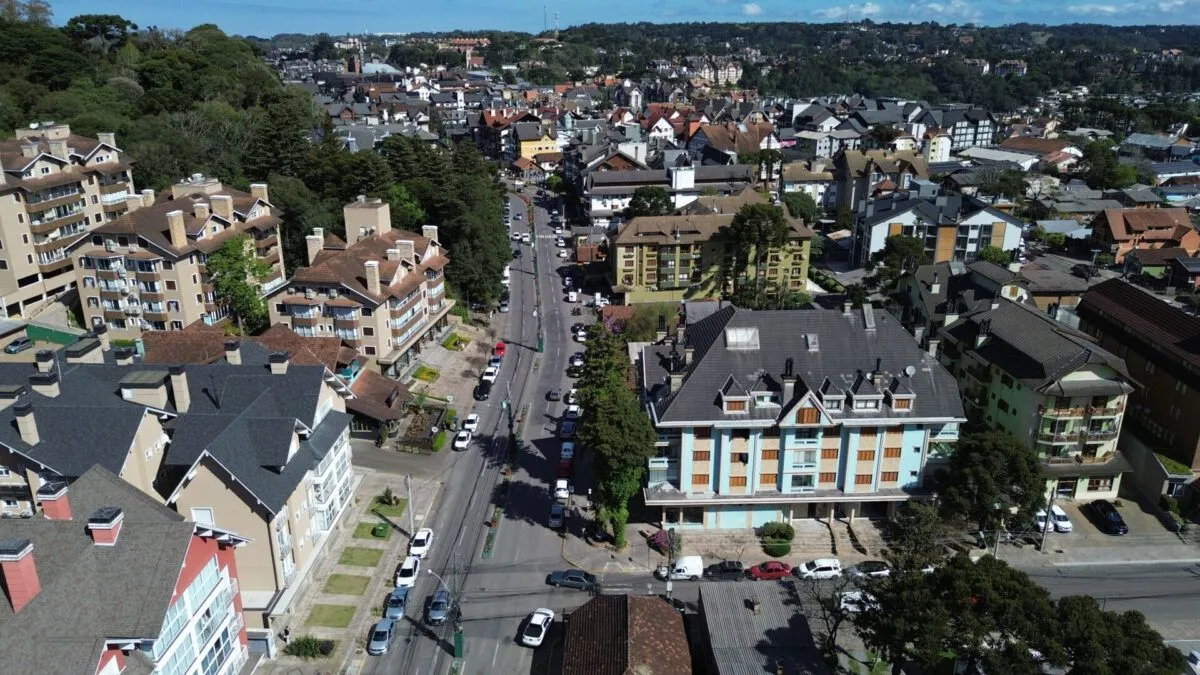 Imagem Apartamento no Centro de Gramado de 2 dormitórios e vaga