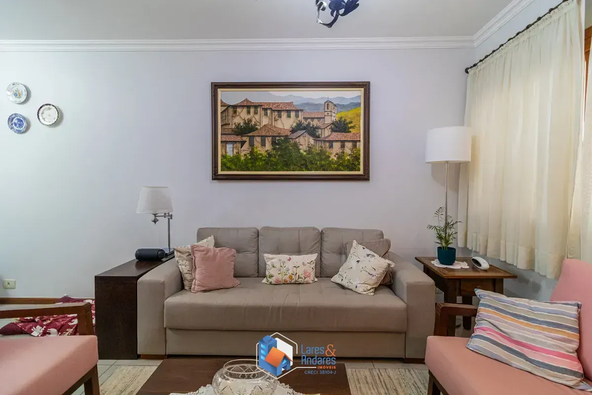 Imagem Casa no condomínio Condomínio Vila Hípica para venda com 4 quartos, sendo 2 suítes, 151m²