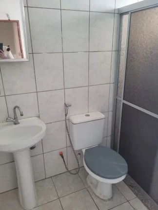 Imagem Casa duplex em condomínio fechado com área de lazer
