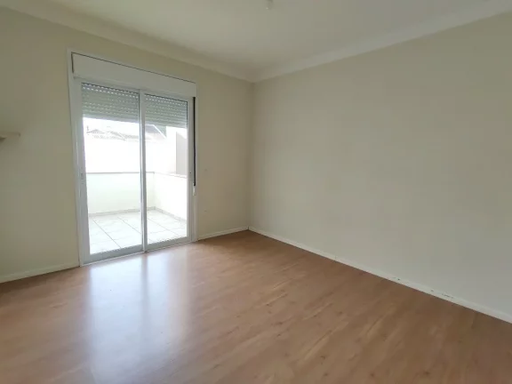 Imagem Residência Impecável no Jardim Panorama: 3 Quartos, 2 Suítes, 3 Salas, 4 Banheiros, 4 Vagas de Garagem, 316,64m² - Vinhedo-SP