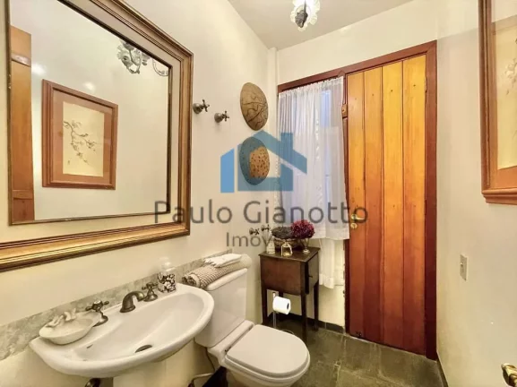Imagem Casa á venda no Condomínio Fazendinha Granja Viana