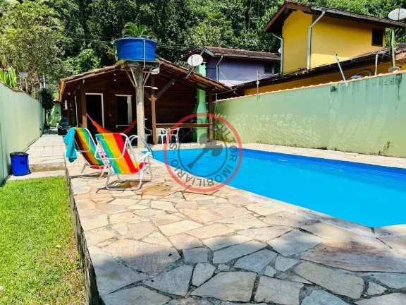 Imagem Casa Térrea, com 2 Quartos, Piscina, Área Gourmet, 3 vagas ,Acesso ao Rio ,Mobiliada