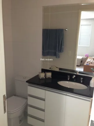 Imagem Imperdível apartamento à venda em São Paulo-SP, Vila Nova Conceição: 2 quartos, 1 suíte, 2 banheiros, 2 vagas de garagem, 72m²!