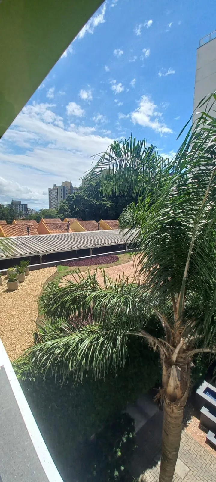 Imagem APARTAMENTO 02 DORMITÓRIOS , SUÍTE E VAGA COBERTA