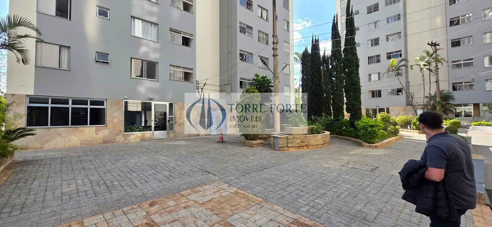 Imagem Lindo Apartamento com 2 dormitórios em Vila Ivone
