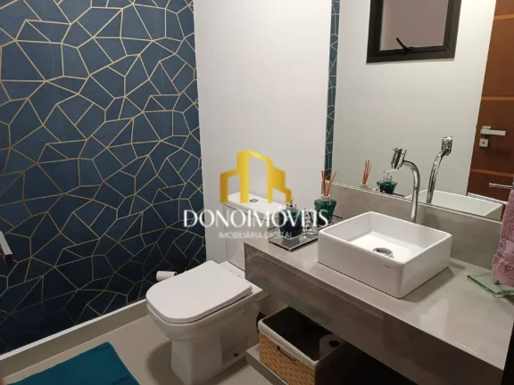 Imagem Lindo Sobrado á venda No Nova Petrópolis! Excelente imóvel com 4 dormitórios (1 suíte com sacad...