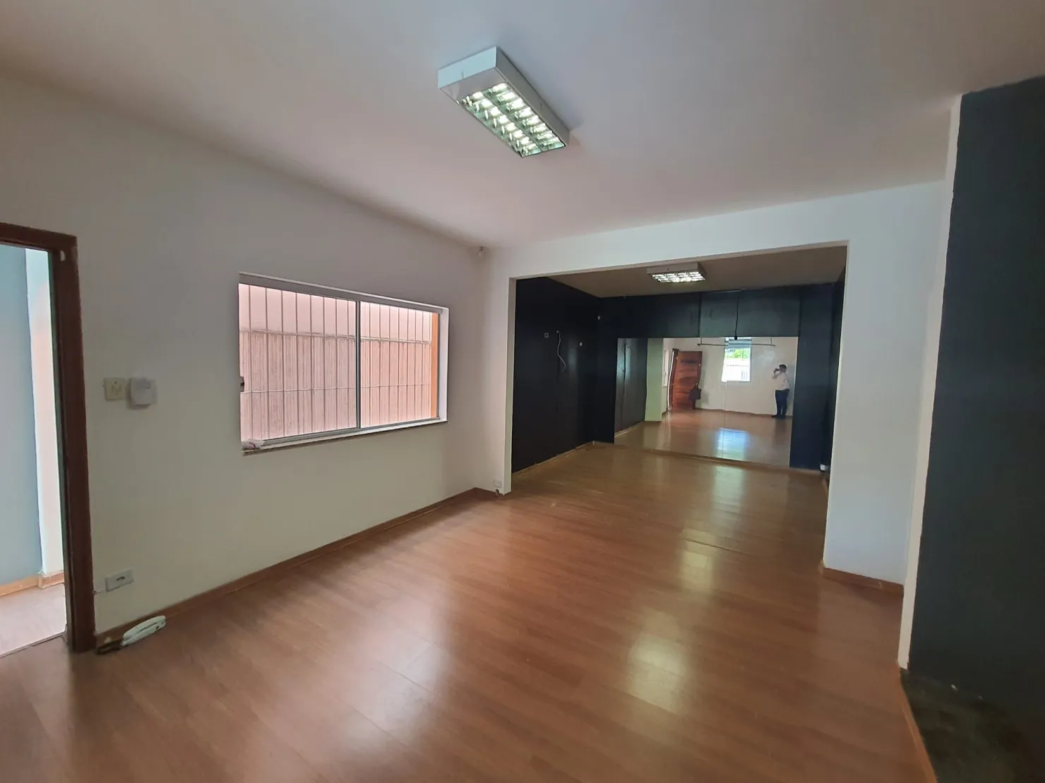 Imagem Comercial à venda 2 Quartos, 1 Suite, 315M², Jardim das Nações, Taubaté - SP