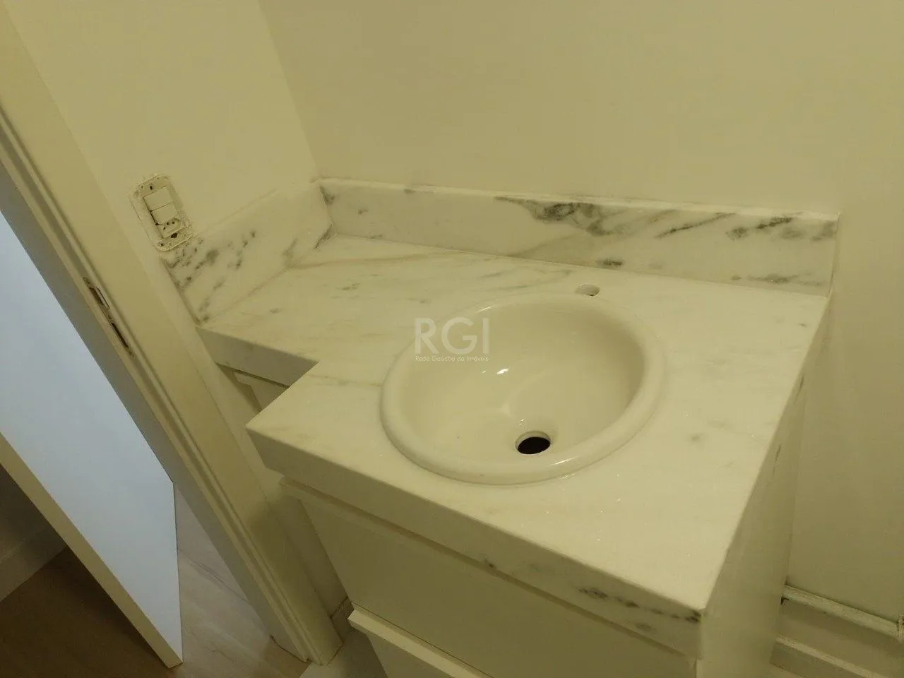 Imagem Apartamento para Venda - 59.93m², 2 dormitórios, sendo 1 suites, 1 vaga - São João