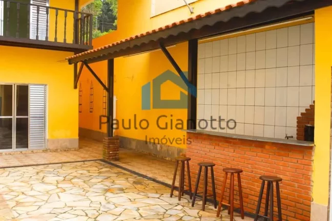 Imagem Imóvel à venda com 03 casas independentes em Cotia