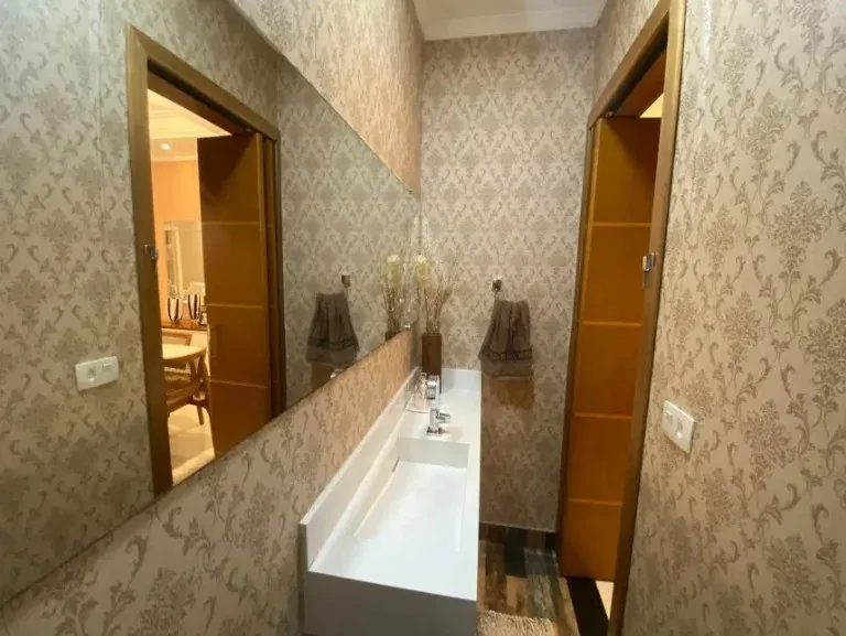 Imagem Casa para Venda em São Paulo, Lapa, 6 dormitórios, 1 suíte, 4 banheiros, 4 vagas