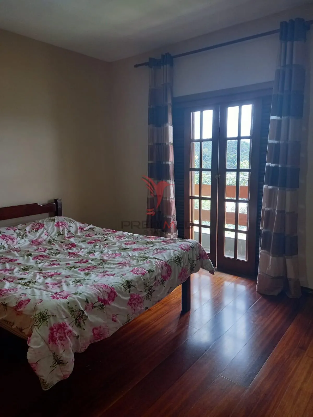 Imagem Casa semi-térrea no Condomínio São Fernando em Barueri