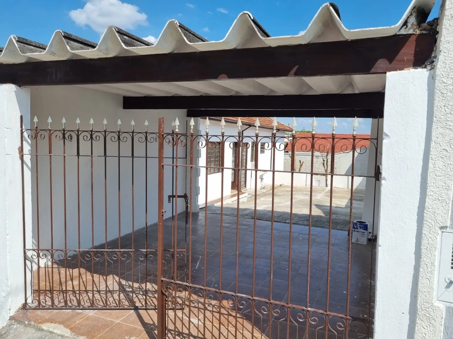Imagem Casa à venda 2 Quartos, 3 Vagas, 250M², Vila Prado, Pindamonhangaba - SP