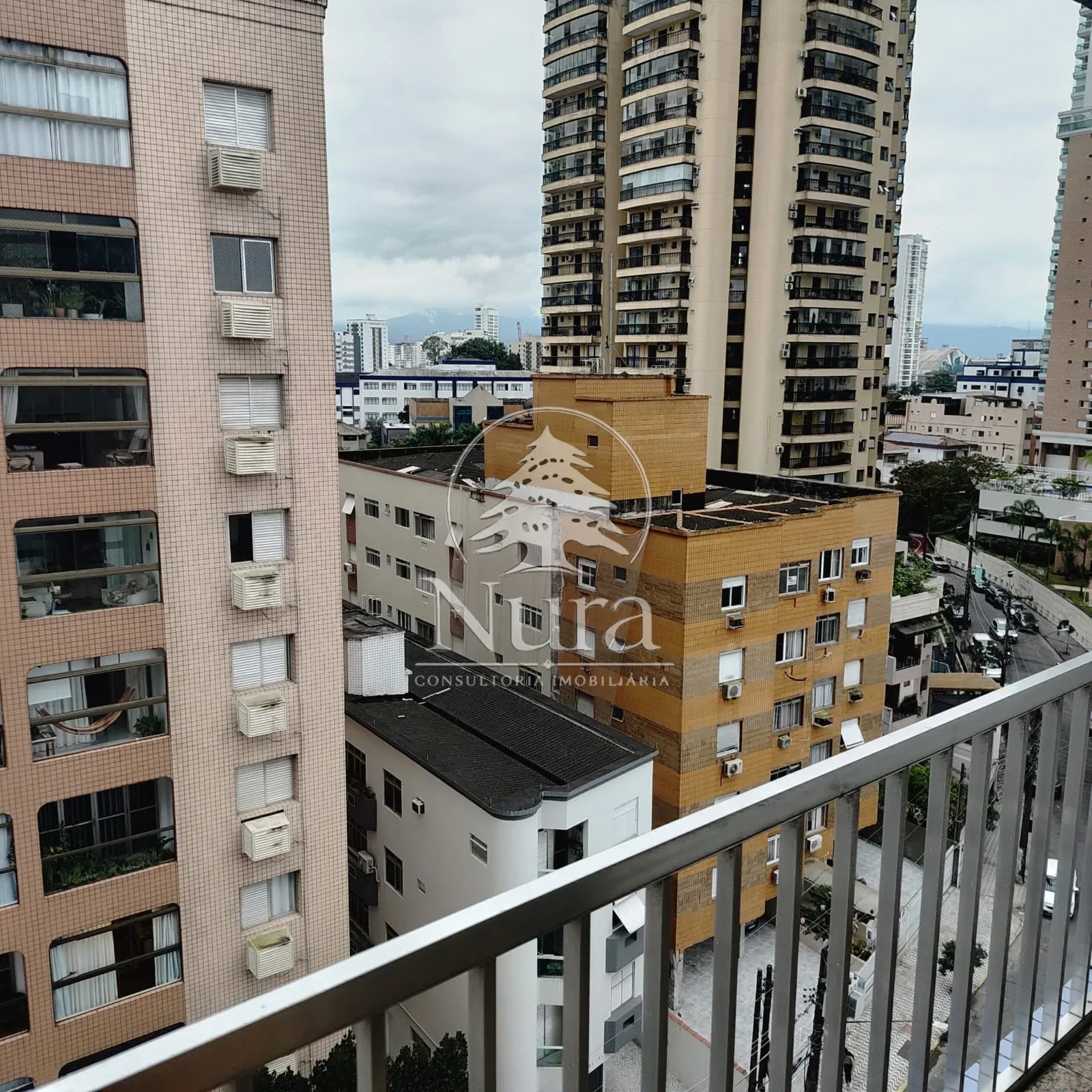 Imagem Apartamento de 2 quartos, 89m² no bairro Ponta da Praia, em Santos
