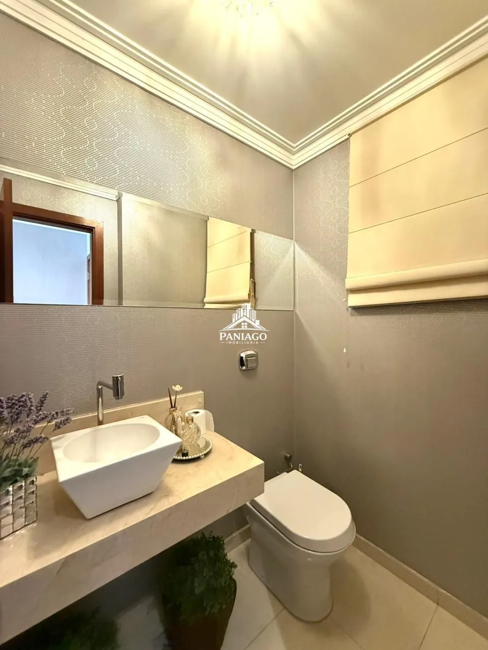 Imagem APARTAMENTO SEMIMOBILIADO À VENDA - EDIFÍCIO CECÍLIA MEIRELES