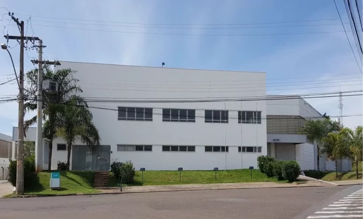 Imagem Galpão/Depósito/Armaz?(C)m à Venda, 4.068 m por R$ 12.000.000