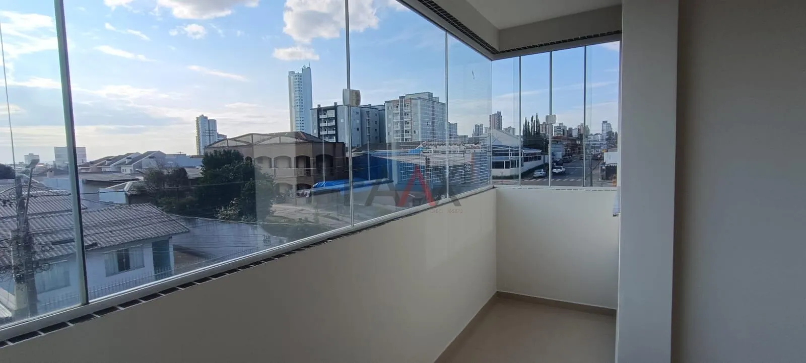 Imagem Apartamento com Suíte à venda na Santa Cruz em Guarapuava PR