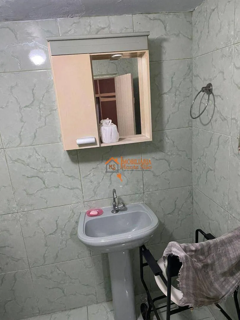 Imagem Casa com 3 dormitórios à venda, 200 m² por R$ 405.000,00 - Jardim Divinolândia - Guarulhos/SP