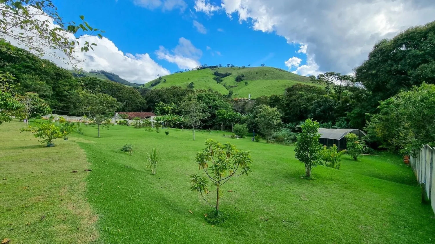 Imagem Oportunidade de Compra: Sítio/Chácara em Joanópolis, SP