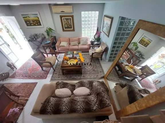 Imagem RUA DR. CRESPO - LINDA CASA 3 QUARTOS - VIVENDAS DO RECREIO