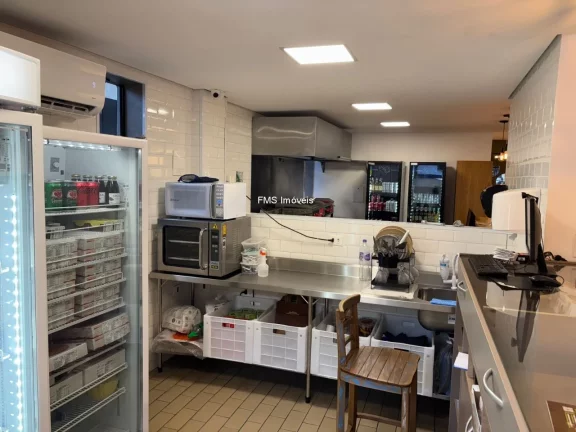 Imagem Loja com 100m2 na Vila Olímpia.