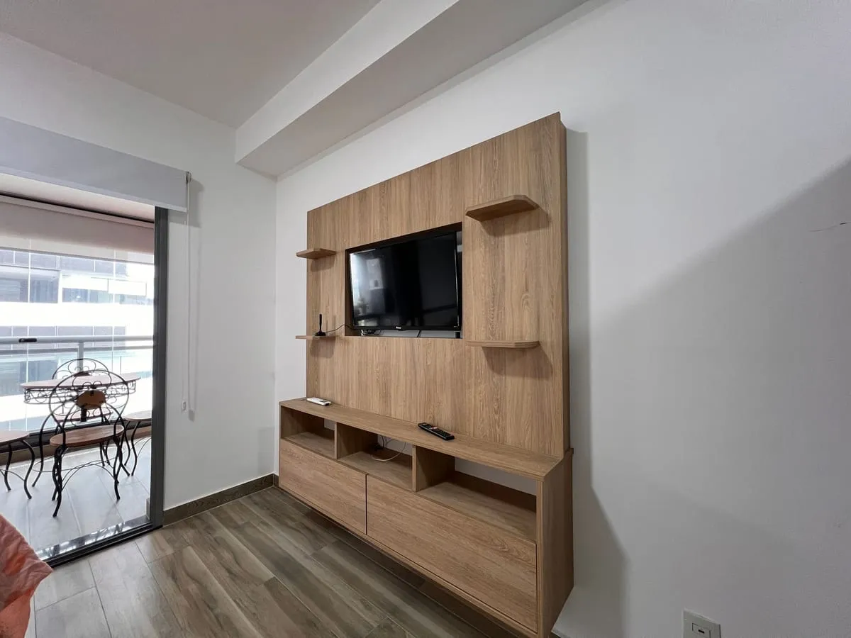 Foto do imóvel Apartamento com 1 Quarto para alugar, 30m² - Pinheiros em Rua dos Pinheiros, 1057 - Pinheiros, São Paulo - SP