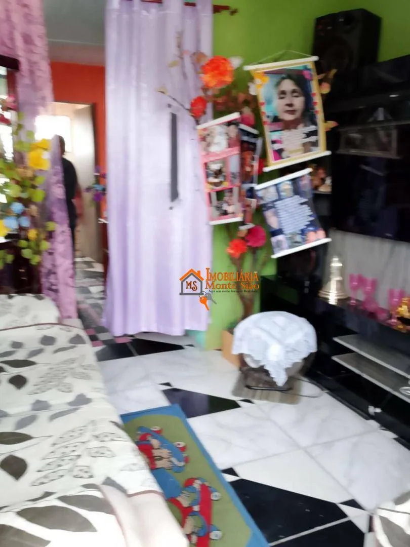 Foto do imóvel Apartamento com 2 dormitórios à venda por R$ 185.000,00 - Jardim IV Centenário - Guarulhos/SP
