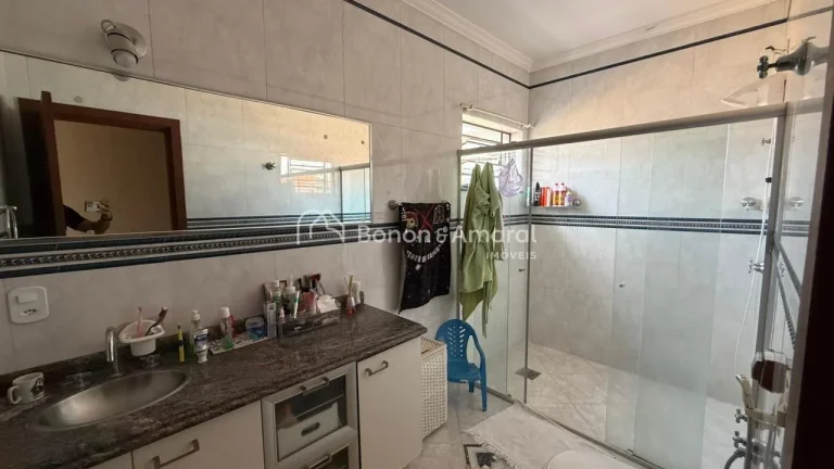 Imagem Localizado em um dos melhores bairros de Paulínia, este excelente imóvel combina conforto, espaço...