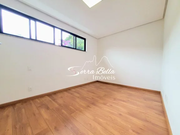 Imagem Casa com 3 dormitórios à venda, 170 m² por R$ 1.580.000,00 - Carlos Guinle - Teresópolis/RJ