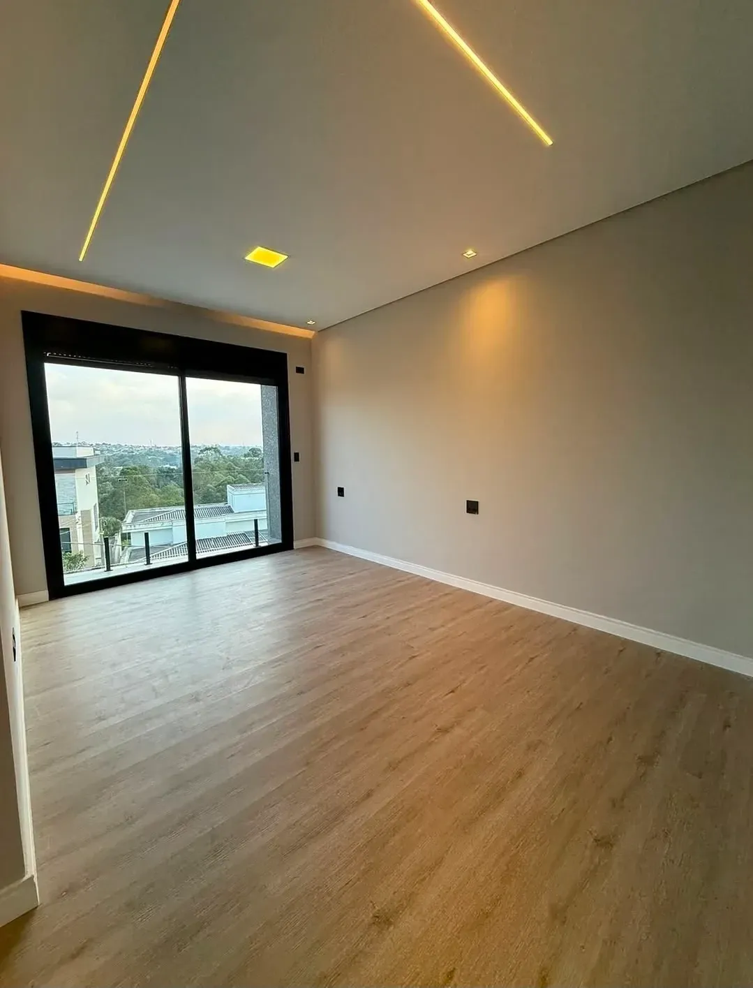 Imagem Sobrado com 5 Quartos à Venda, 464 m² em Cidade Parquelandia - Mogi das Cruzes