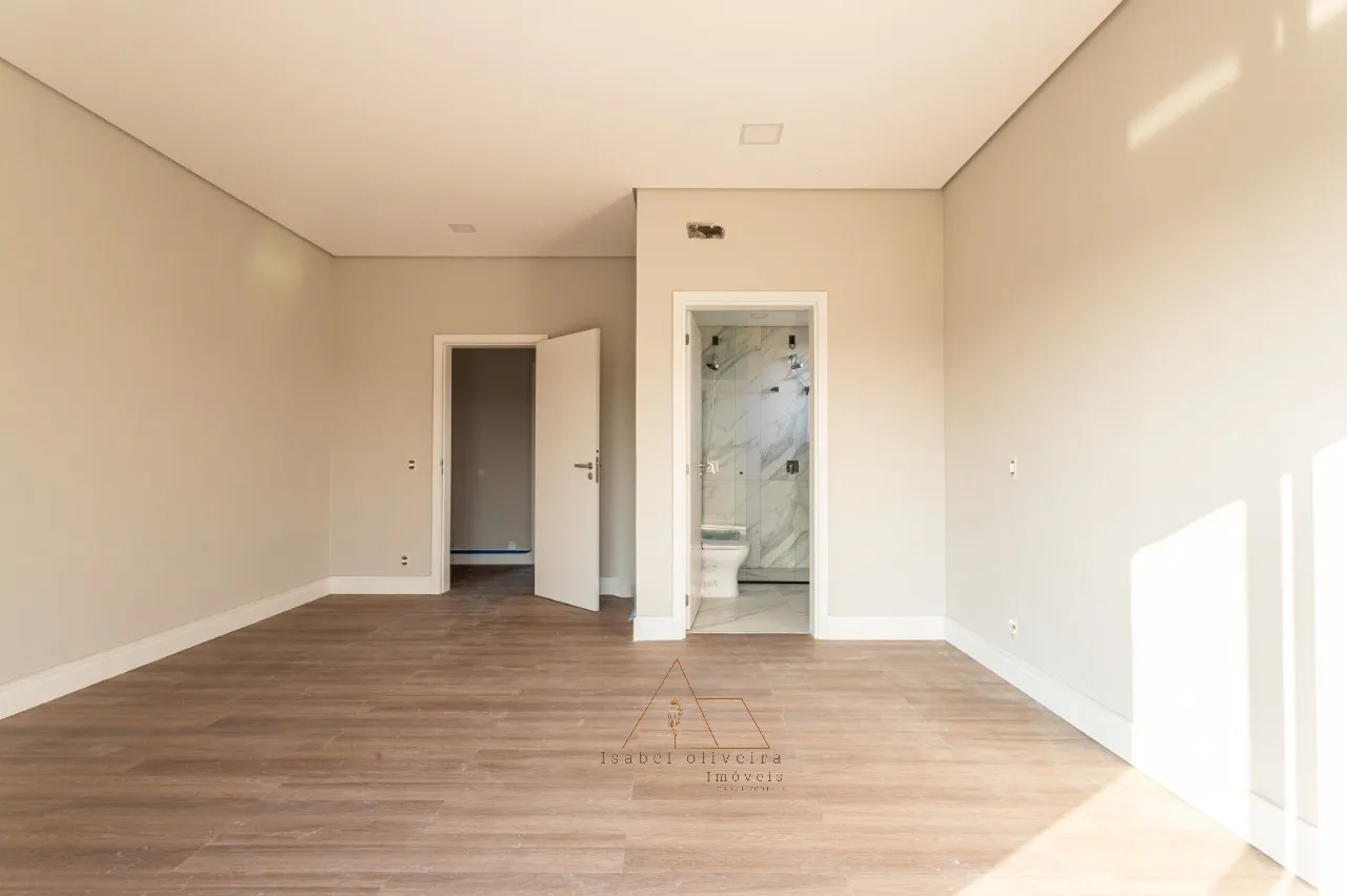 Imagem Venda de Casa de Luxo em Condomínio Fechado em Itu-SP 4 Quartos, 4 Suítes, 2 Salas e 3 Vagas de Garagem