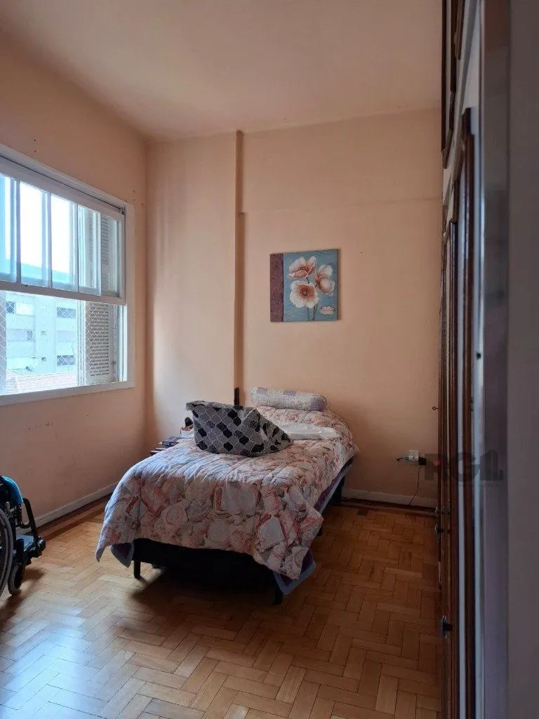 Imagem Amplo apartamento no beiro Floresta