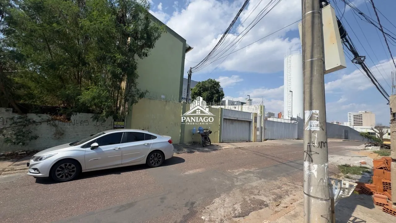 Imagem Terreno à Venda no Bairro Araés - 300m² - Aceita Troca por Veículo, Casa ou Terr