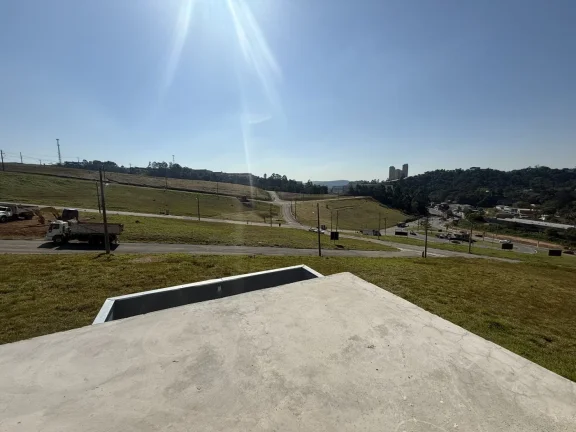 Imagem Casa à Venda no Jardim das Flores em Santana de Parnaíba