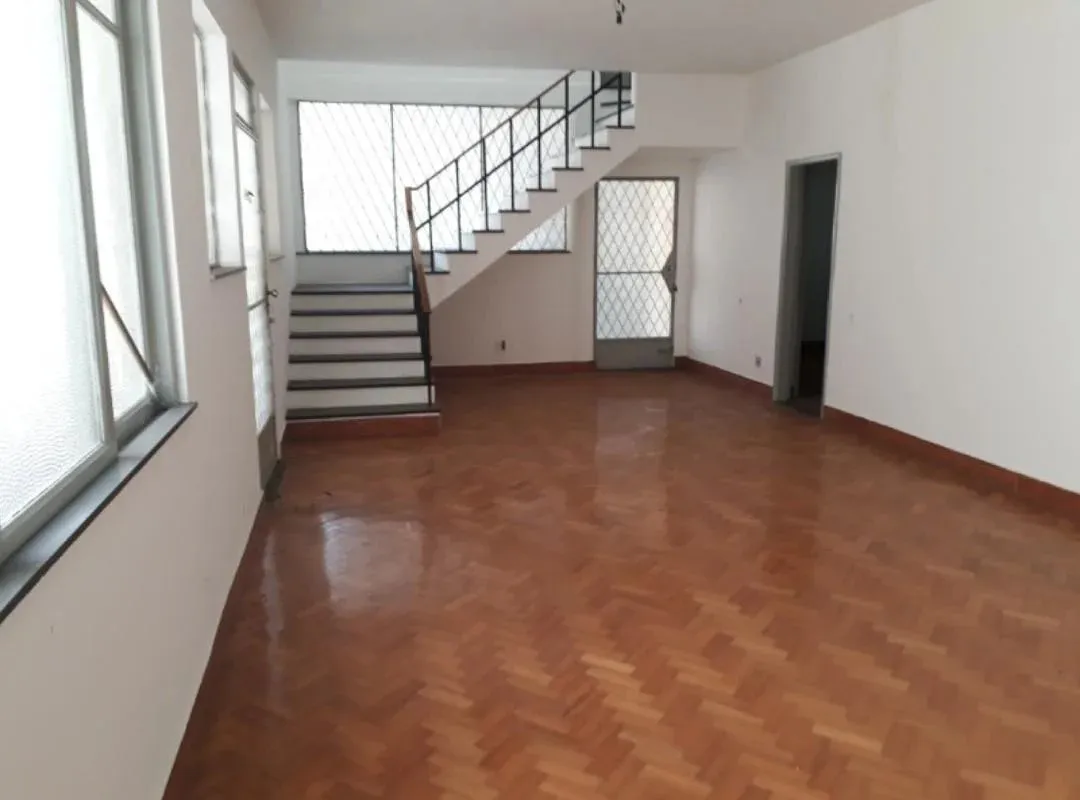 Imagem Casa para Venda em Rio de Janeiro, Campo Grande, 5 dormitórios, 1 suíte, 4 banheiros, 30 vagas