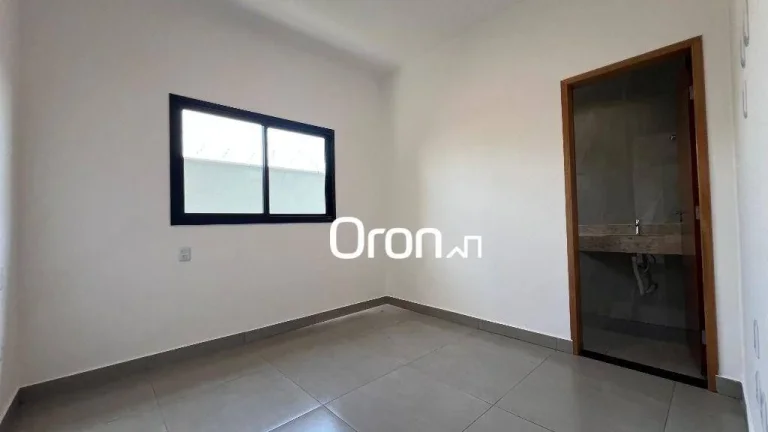 Imagem Casa com 2 dormitórios à venda, 96 m² por R$ 350.000,00 - Vila Oliveira - Aparecida de Goiânia/GO