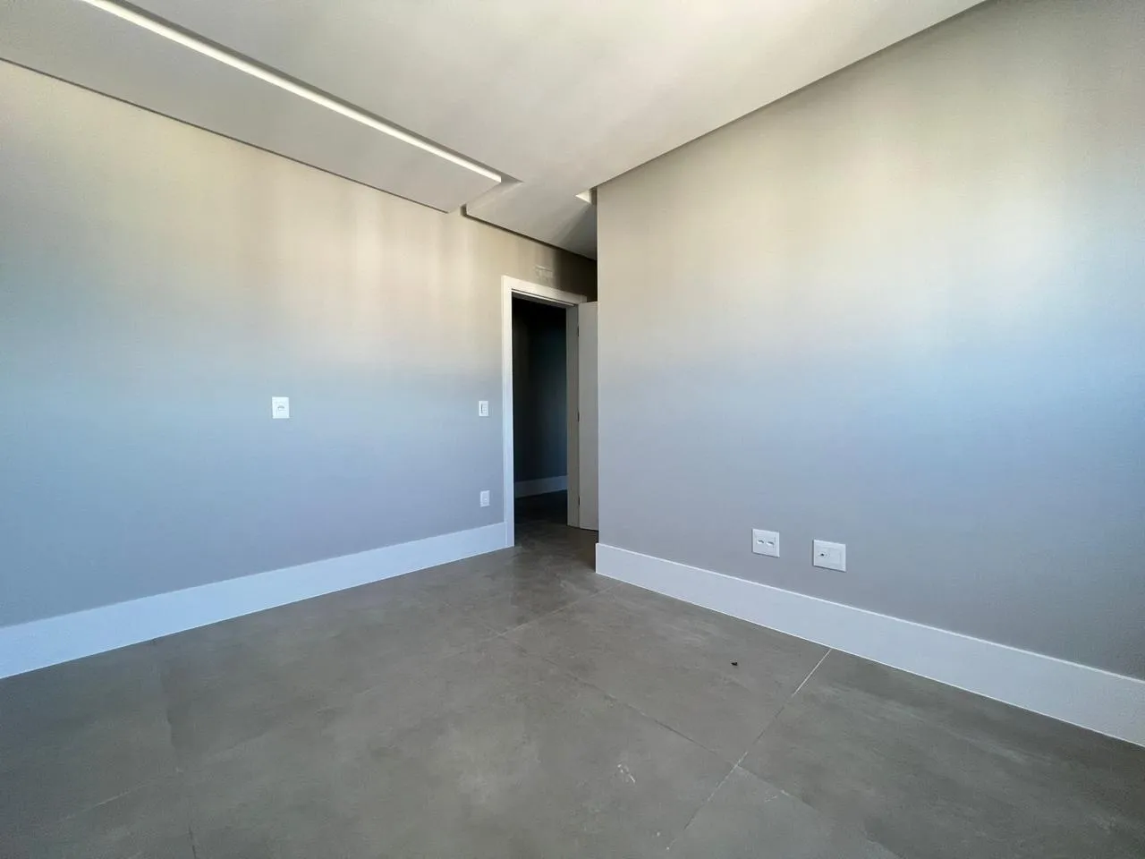 Imagem Apartamento com vista para o mar à venda com 200m2 por R$ 5.500.000,00