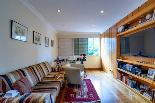 Imagem Apartamento à venda em São Paulo, Vila Suzana, com 3 quartos, 185m2