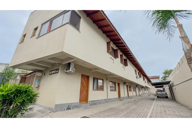 Imagem Casa em Condomínio para venda no bairro Partenon em Porto Alegre