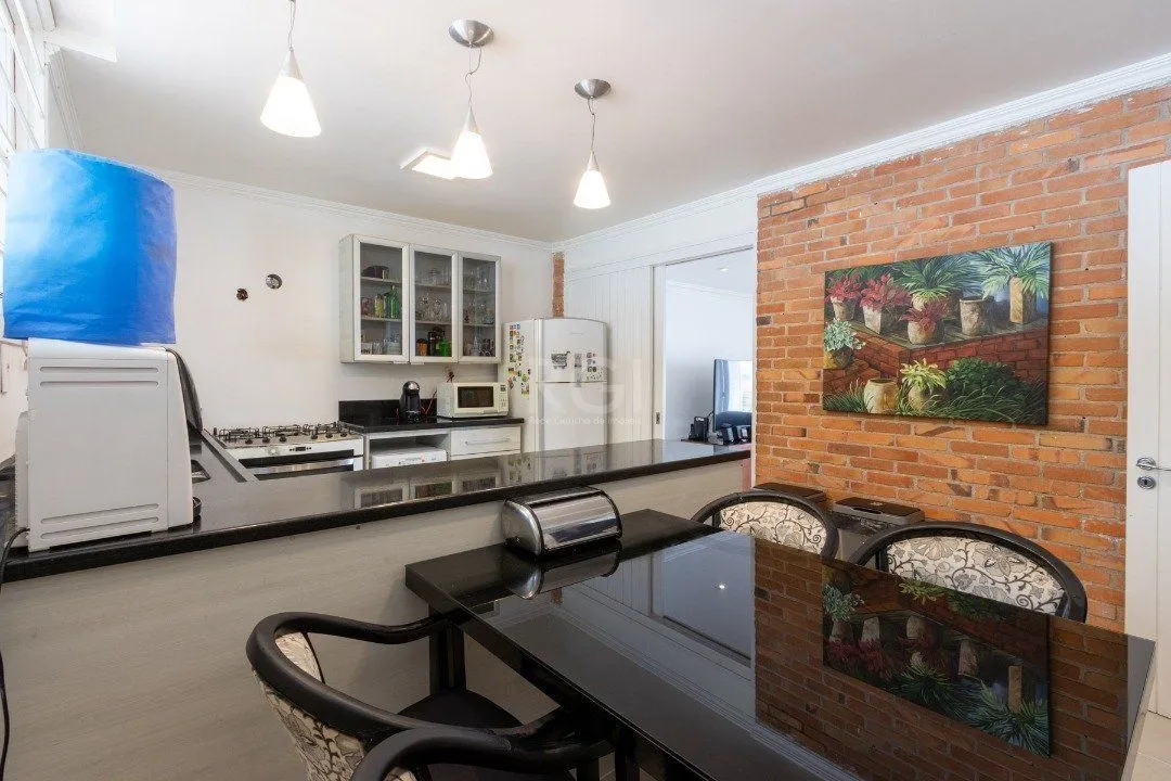 Imagem Casa para Venda - 312m², 5 dormitórios, sendo 3 suites, 6 vagas - Vila Conceição