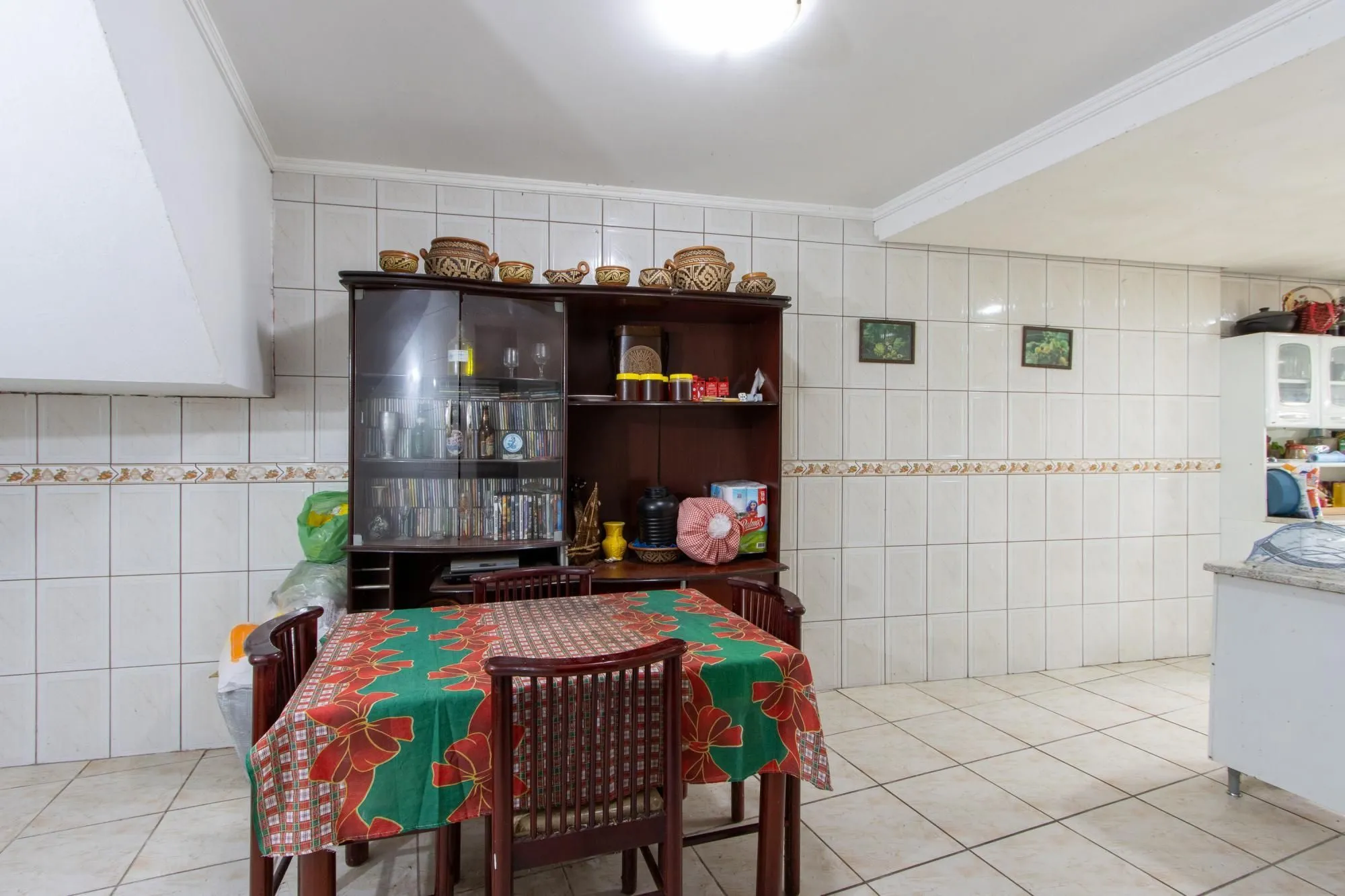 Imagem Casa para Venda - 385m², 4 dormitórios, sendo 3 suites, 2 vagas - Belém Velho